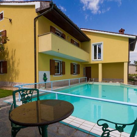 Apartma Jelka Secovlje Exterior photo