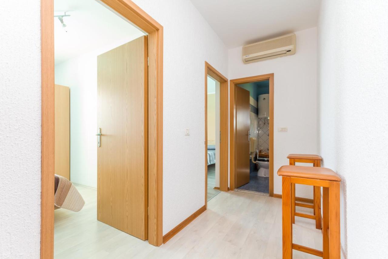 Apartma Jelka Secovlje Exterior photo