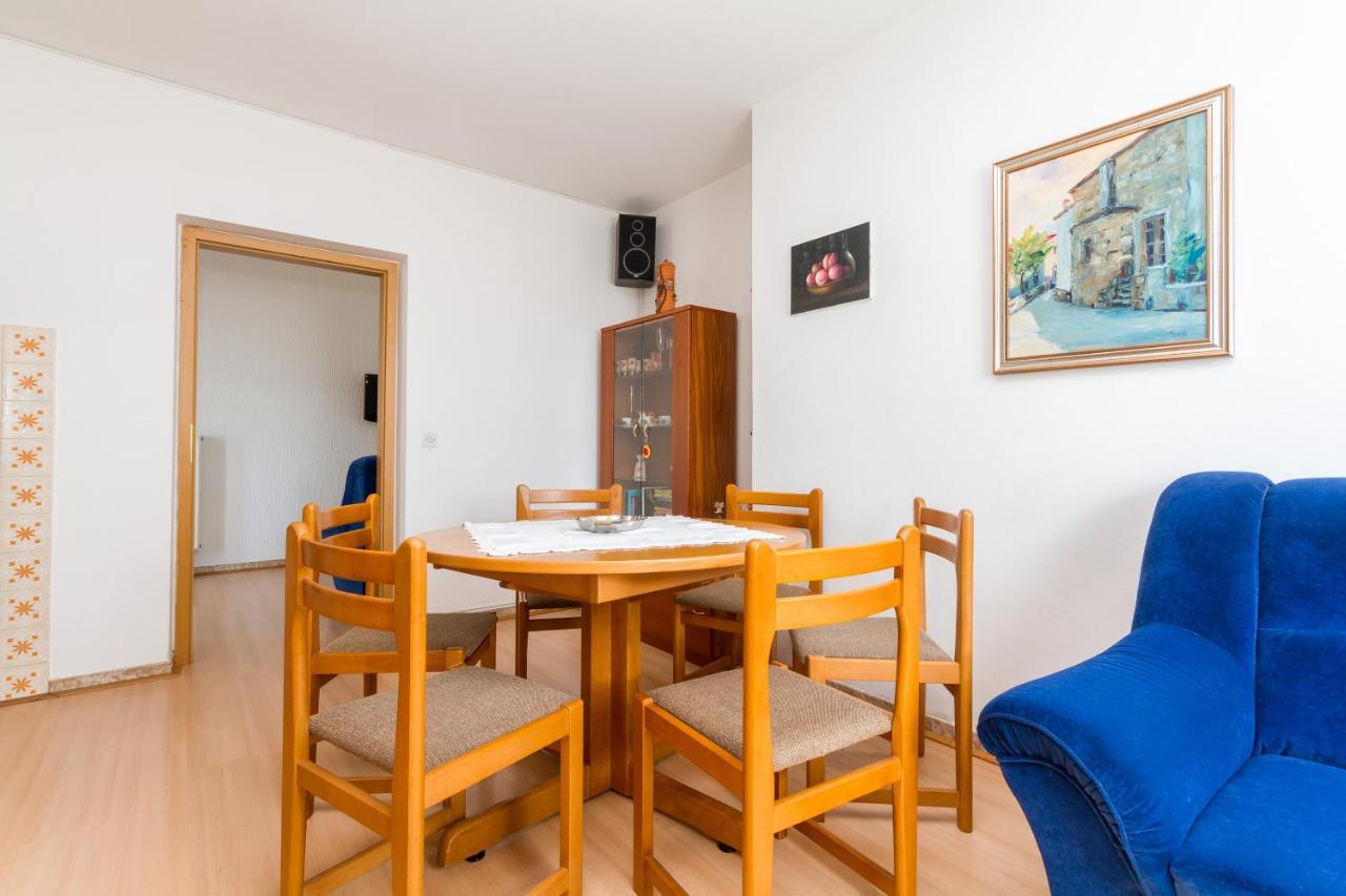 Apartma Jelka Secovlje Exterior photo