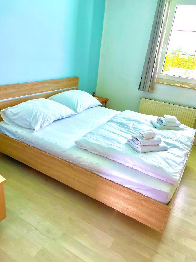 Apartma Jelka Secovlje Exterior photo