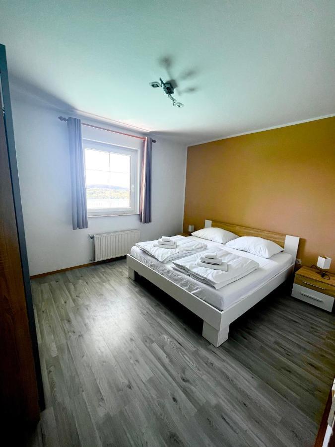 Apartma Jelka Secovlje Exterior photo